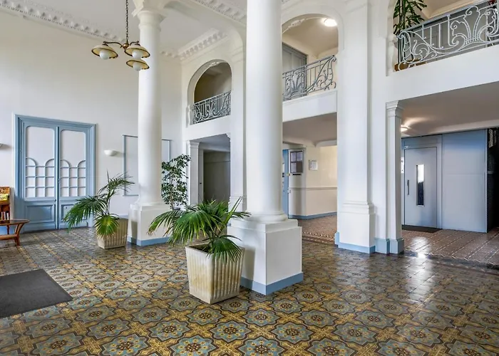 Dans L'ancien Grand * 울가트